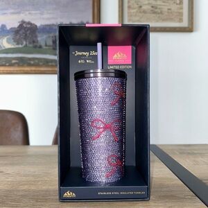 NWT: HYDRAPEAK Bejewelled Limited Edition, Purple with Pink Bows🎀, 25oz tumblr